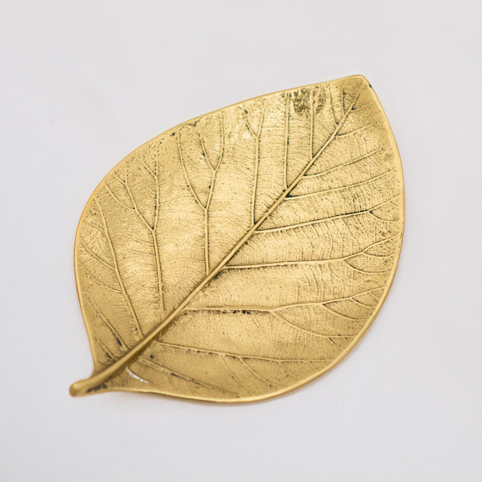 Brass Cast Leaf Decorative Dish Vide-Poche, Large